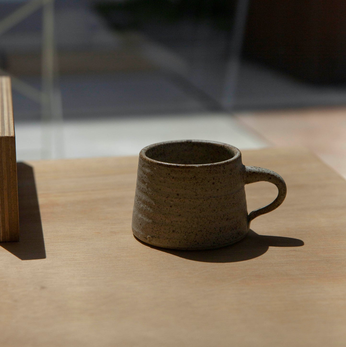 Ceramic latte cup